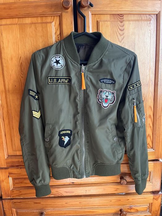 Двулицево яке