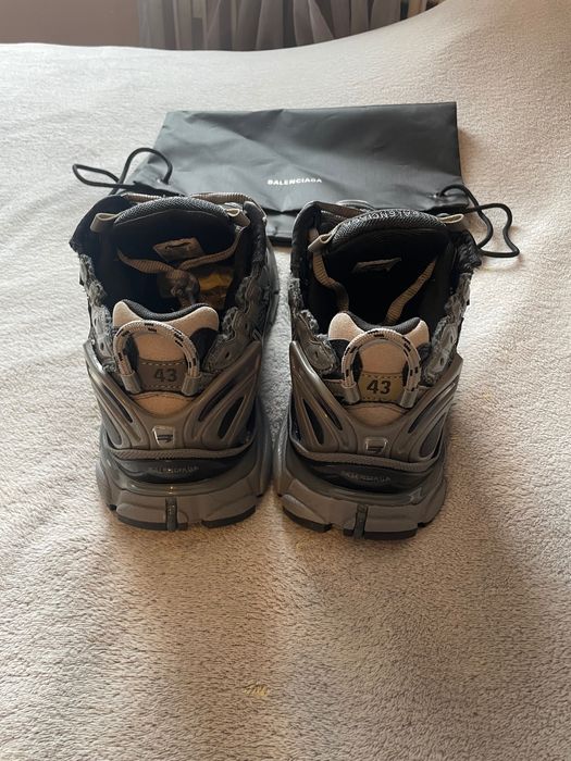 Balenciaga Runner   43