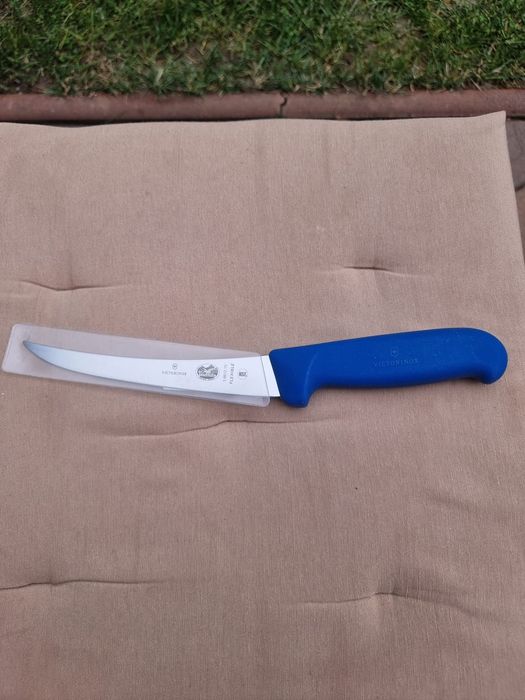 Cutite profesionale transare Swibo, Dick, Victorinox 13-24 cm