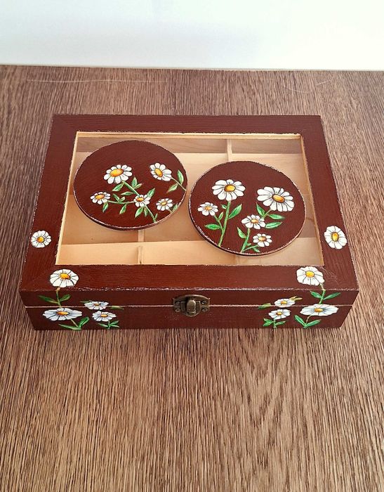 Кутия за чай " Маргаритки"