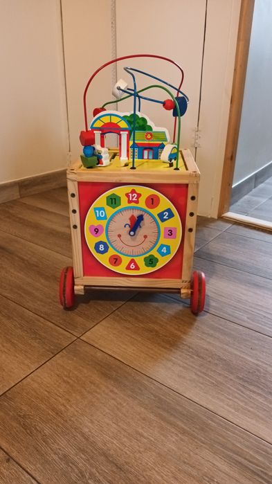 Cub din lemn 5 in 1 cu activitati