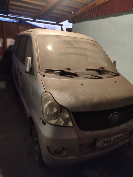 Фав V-70 бусик 7 мест