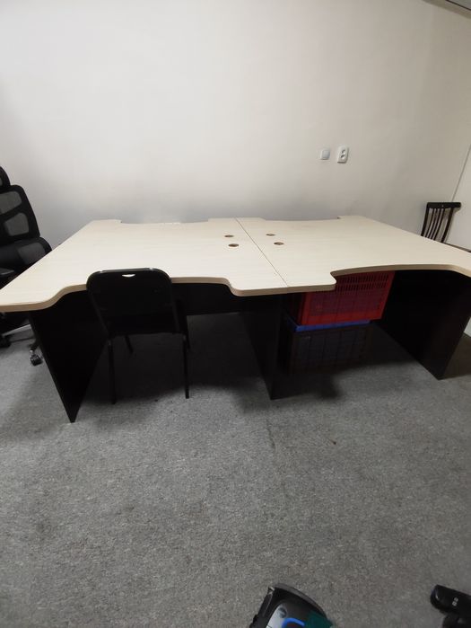 Продается офисная мебел.