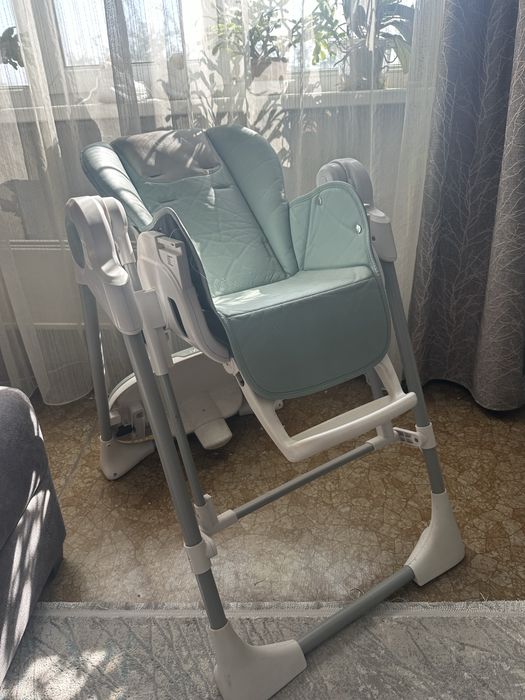 Продам детский стульчик для кормления