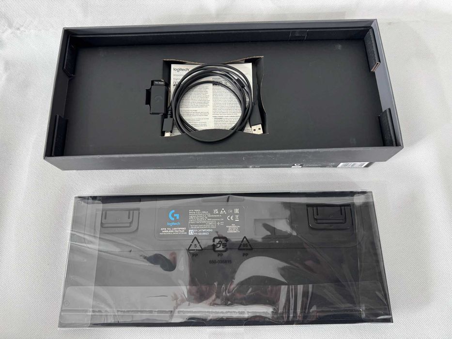 Клавиатура Logitech G915 TKL