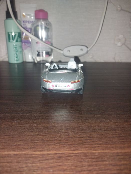 Моделька BMW Z8 Фирма Кинсмарт