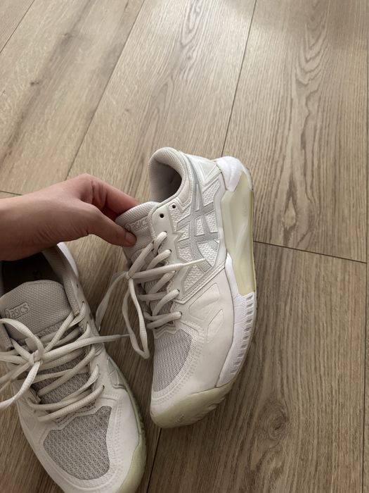 asics кроссовки 39-40