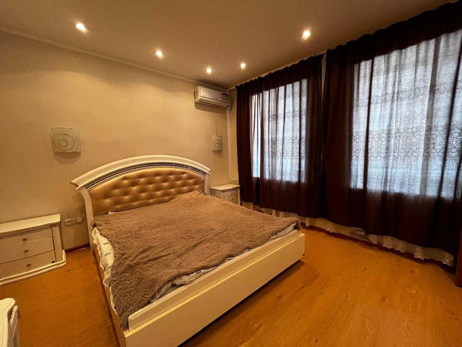 Продаю 3-комнтаный дом  в городе!