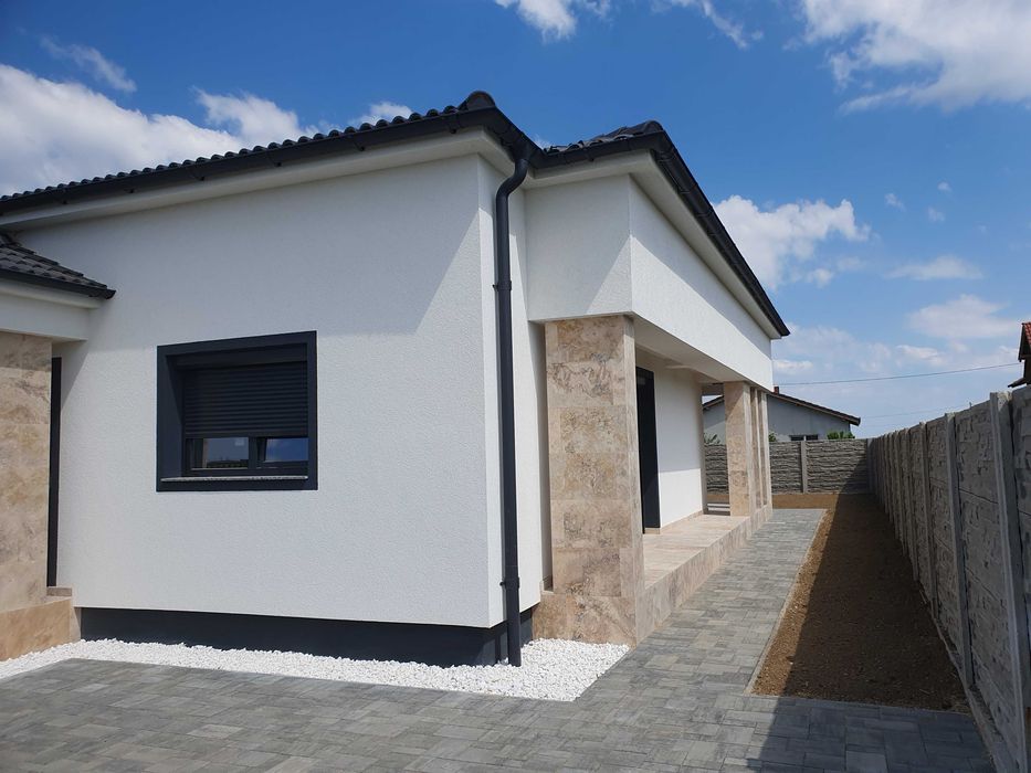 Casa nouă de Vânzarea