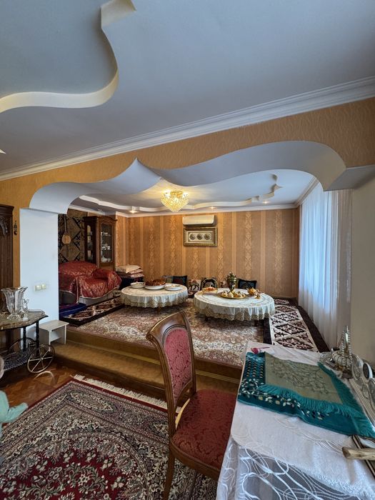 Продам квартиру золотой квадрат