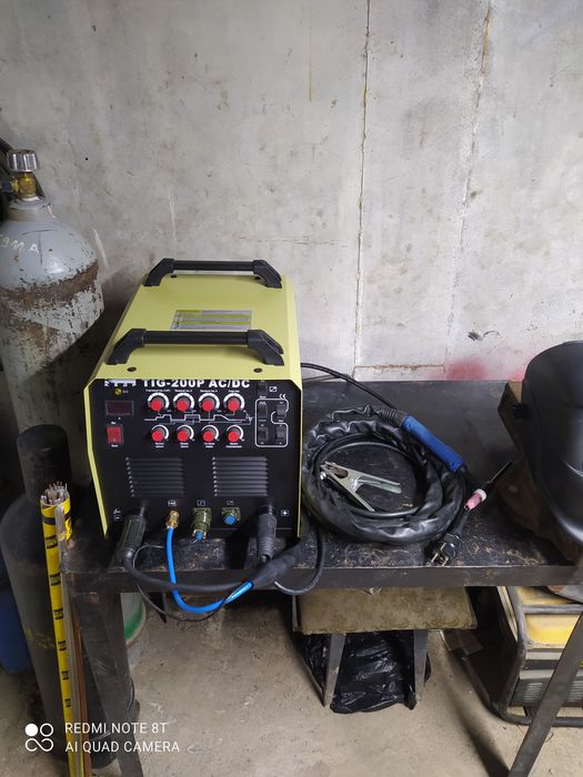 Продам аргонадуговой аппарат КЕДР TIG 200P AC/DC