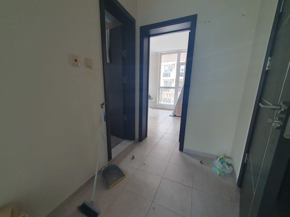 Продава се Двустаен апартамент в к.к. Слънчев бряг - 80 кв.м за 688 €/кв.м - Снимка #7