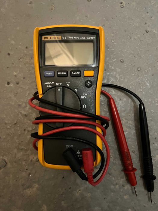 Vand multimetru digital Fluke