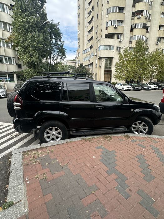 Toyota Land Cruiser 120 3000 diesel automata