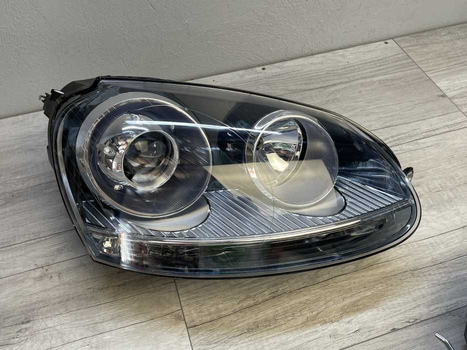 Far faruri VW Golf 5 Jetta look GTI NOU