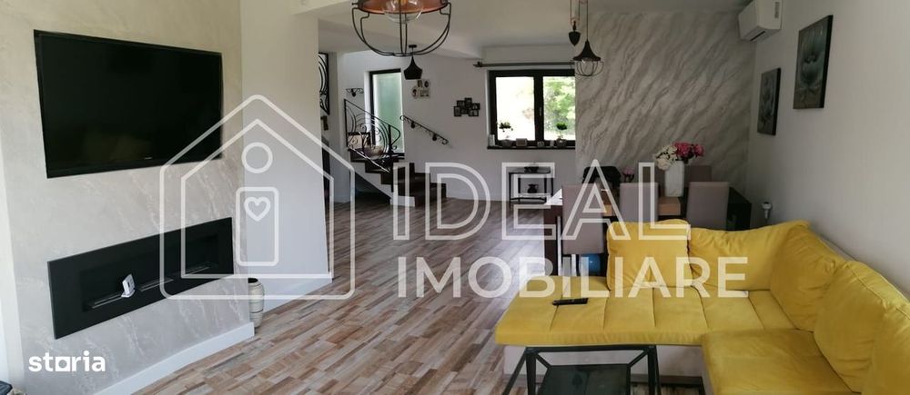 Casa moderna cu 4 camere, La  CHEIE in Poplaca