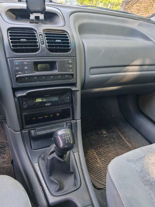 Renault Laguna mk1 2.0