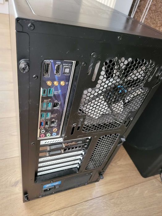 Vand PC i5 6500 , asus gtx 970 4gb, 16gb (toate componenetele in poze)