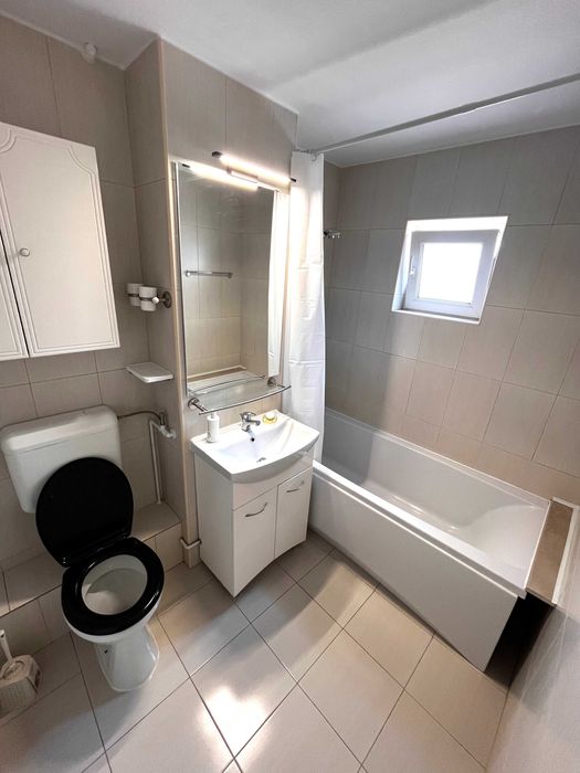Proprietar închiriez apartament cu 2 camere decomandat|Zona Odobescu| Loc de parcare inclus