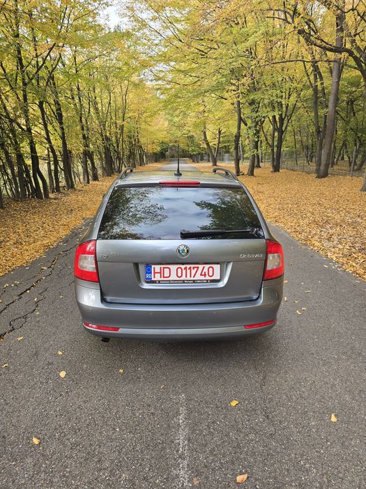 SKODA Octavia 2013 — imagine 3