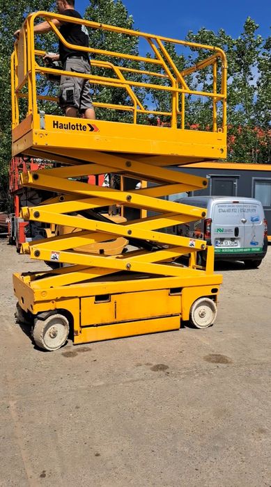 Societate Inchirieri nacele,Manitou,stivuitoare,electric,diesel,nacele