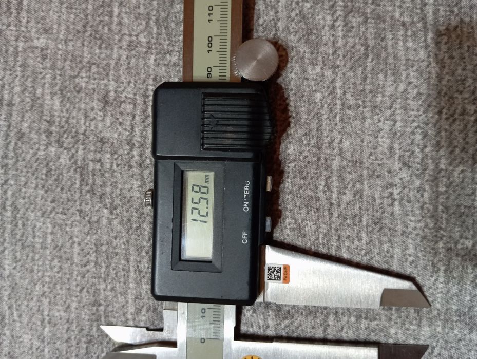 Șubler mitutoyo 500-303/CD-30 300 mm