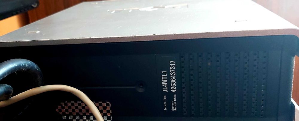Мини Компютър Dell и монитор