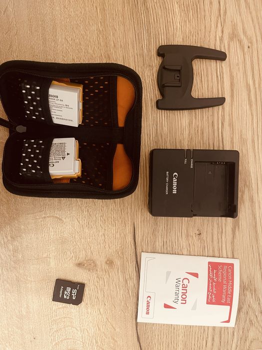 Canon EOS 550D (полный комплект)