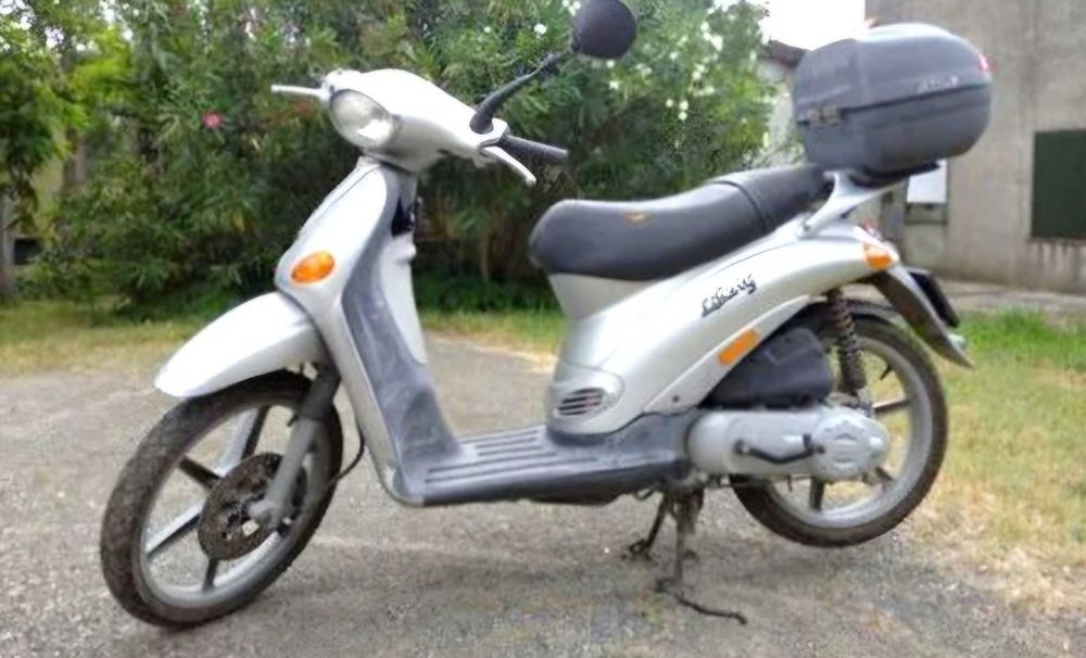 Piaggio liberty 125cc на части
