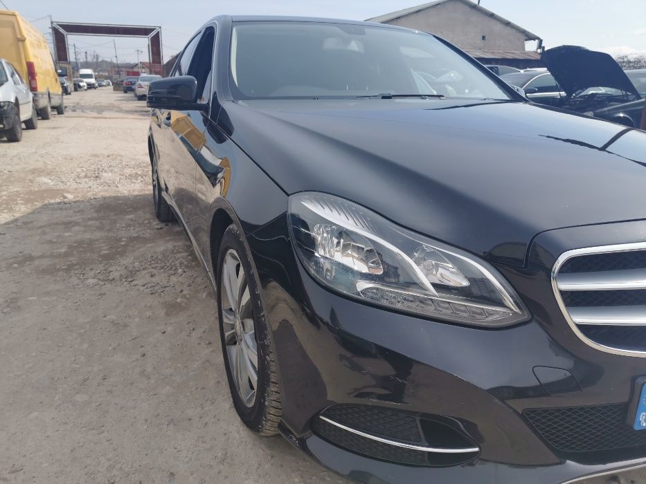 Dezmembrez mercedes e200 cdi e220 cdi e250 bi turbo w212 facelift