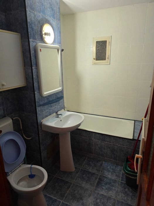 Închiriez apartament spațios – Timișoara, Dâmbovița