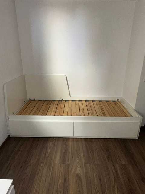 Pat de dormitor extensibil cu depozitare