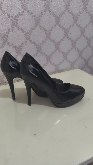 Женская туфли 36 размер