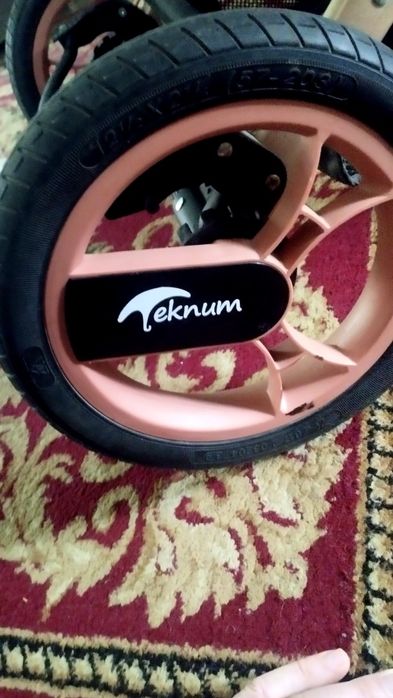 Коляска детская Teknum