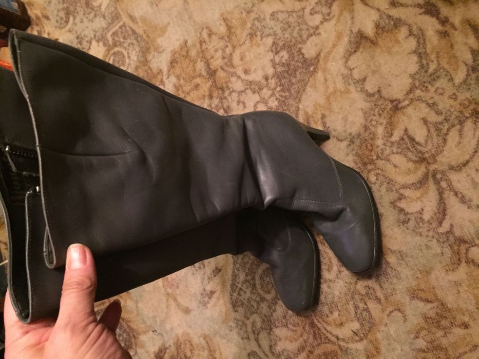 Сапоги женские   р 39-40