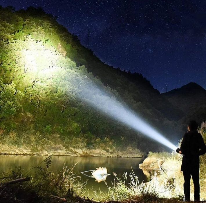 Очень мощный электрофонарь