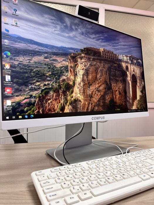 Моноблок настолтный