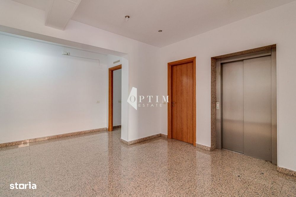 NOU! 2 camere LUMINOS,  50 mp, Bloc 2010, Balcon cu VIEW liber!