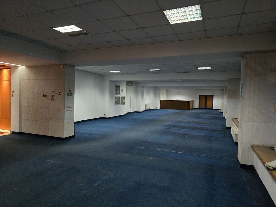 Vanzare spatiu comercial stradal Bacau Calea Marasesti