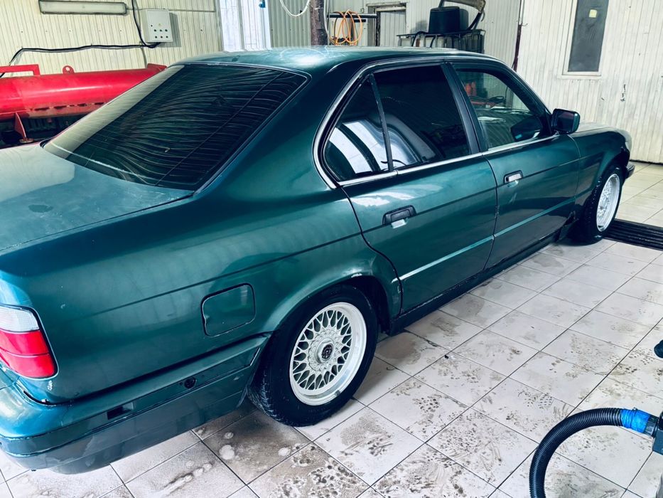 BMW E34 2.0 M50 газ/бензин