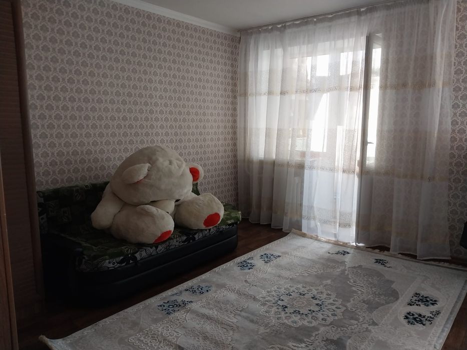 Продам квартиру 2011 год