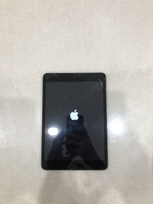 Айпад первого поколения