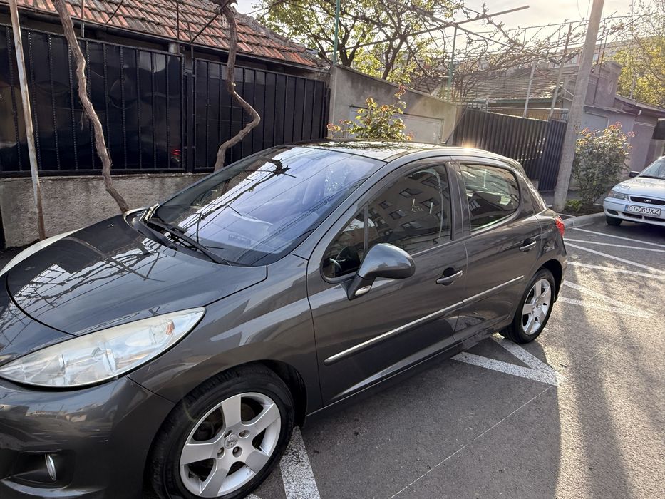 Peugeot 207 SPORT