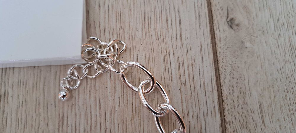 Н&М НОВО Колие от Стомана