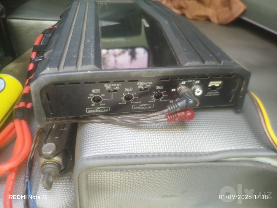 Kenwood usilitell 720w 4kanalli