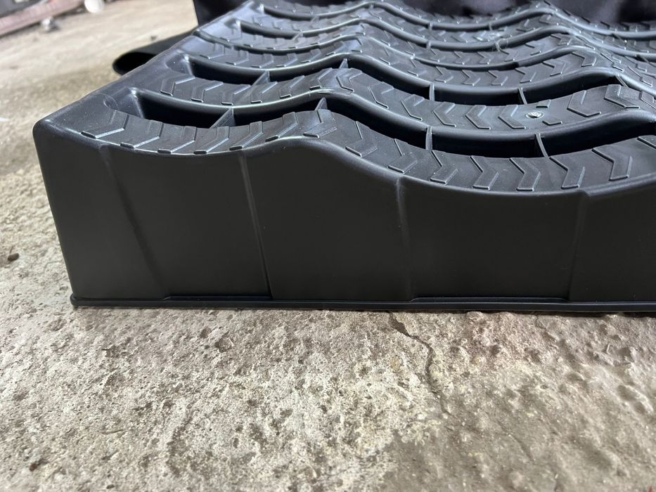 Нивелиращи подложки за гуми, Подпора каравани Рампа KREMER B0968SPB24