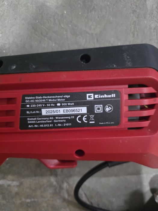 Foarfeca electrica de gard viu pe tija telescopica cu ferastrau Einhell GC-HC 90/2046 T