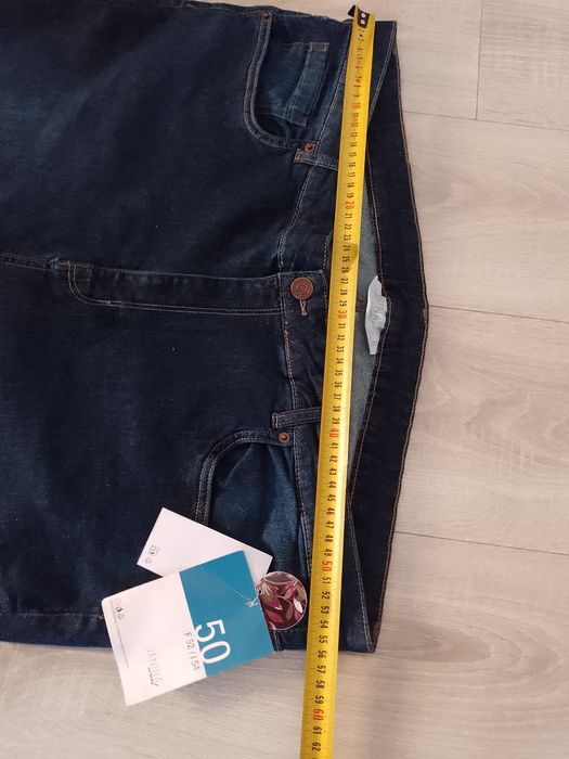 Blugi denim ușor elastici 99% bumbac mărime 50/52