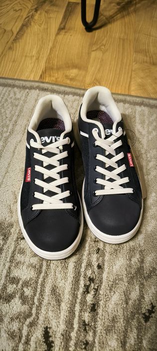 Pantofi Levis mar. 32