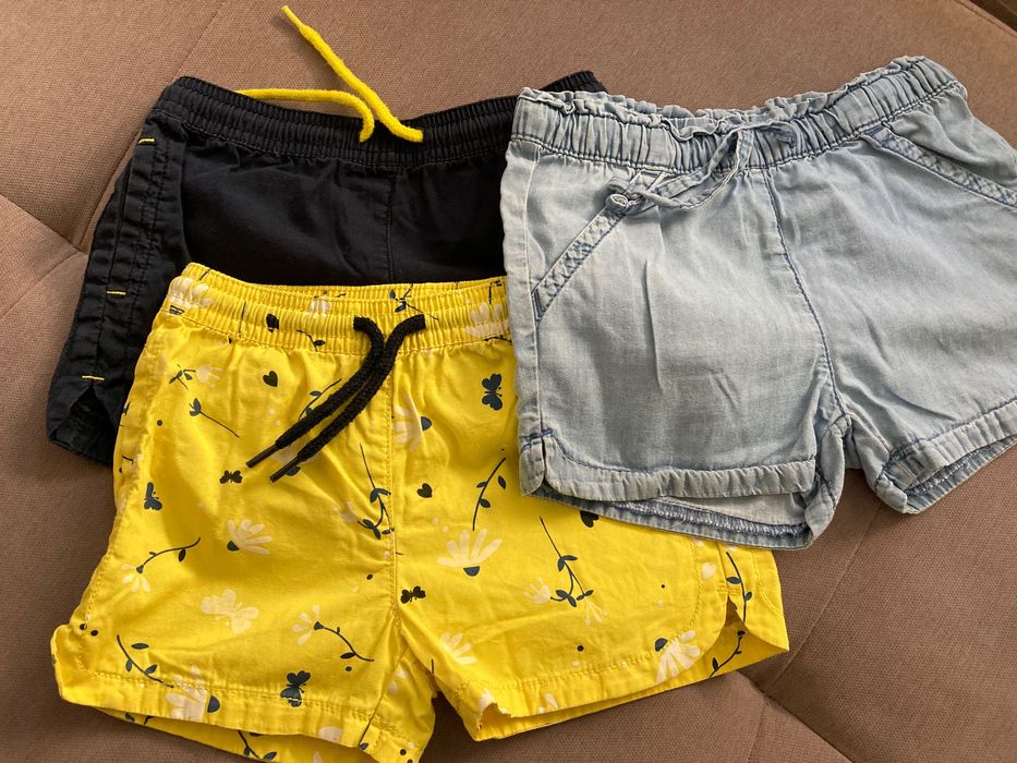 Нова блузка за момче и нов пантаон Benetton, лот къси п-ки